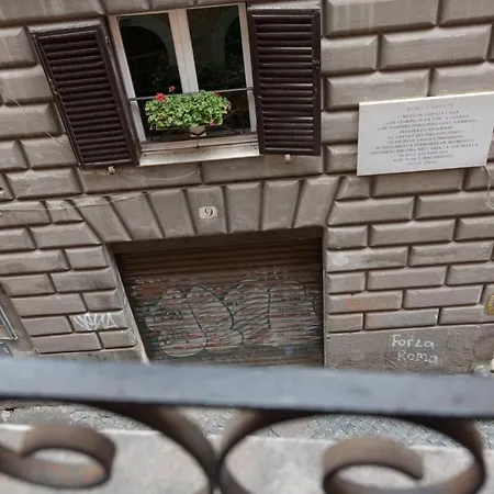 Campo De Fiori Lovely *