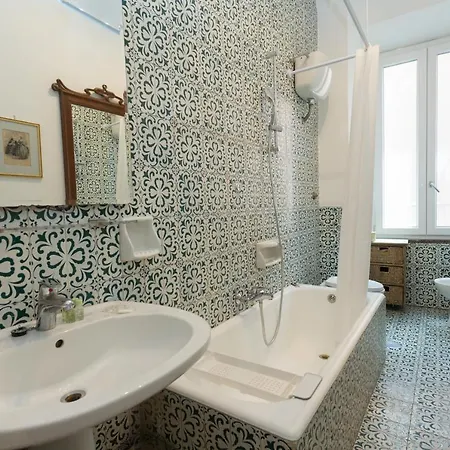 Campo De Fiori Lovely Apartman